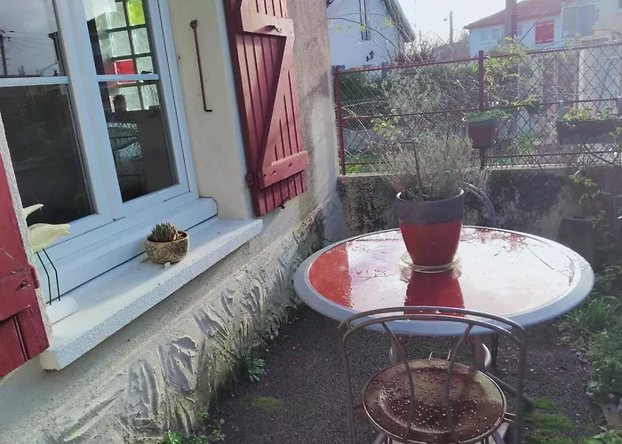 Feriehus Gure Doya *